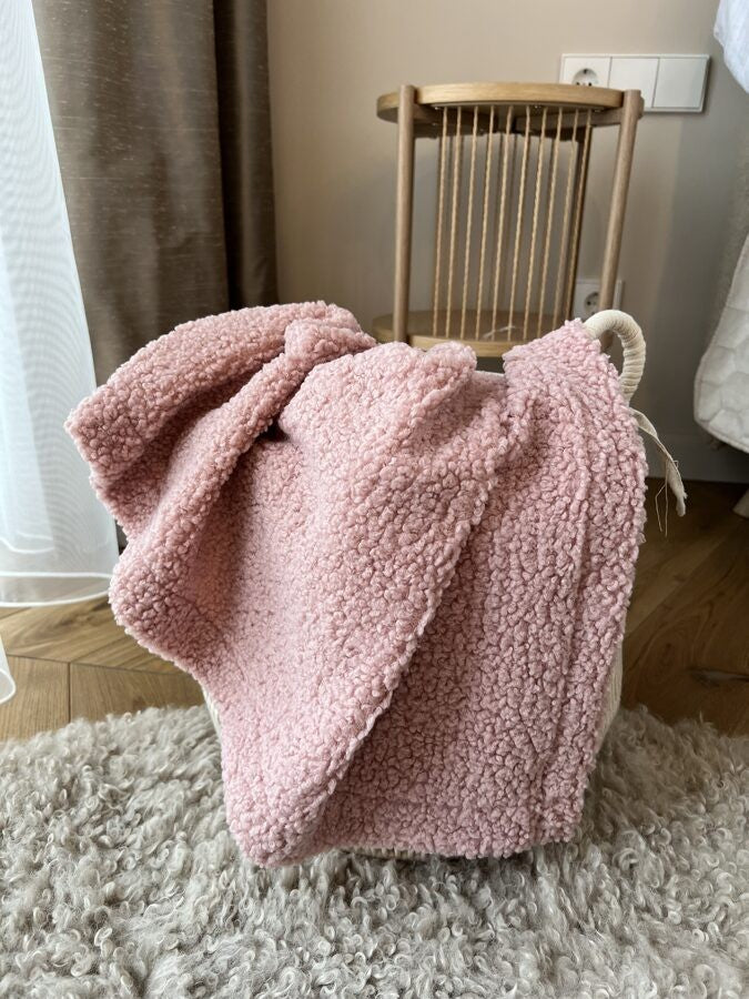 Handmade Bedspread & Blanket Teddy - Dusty Pink