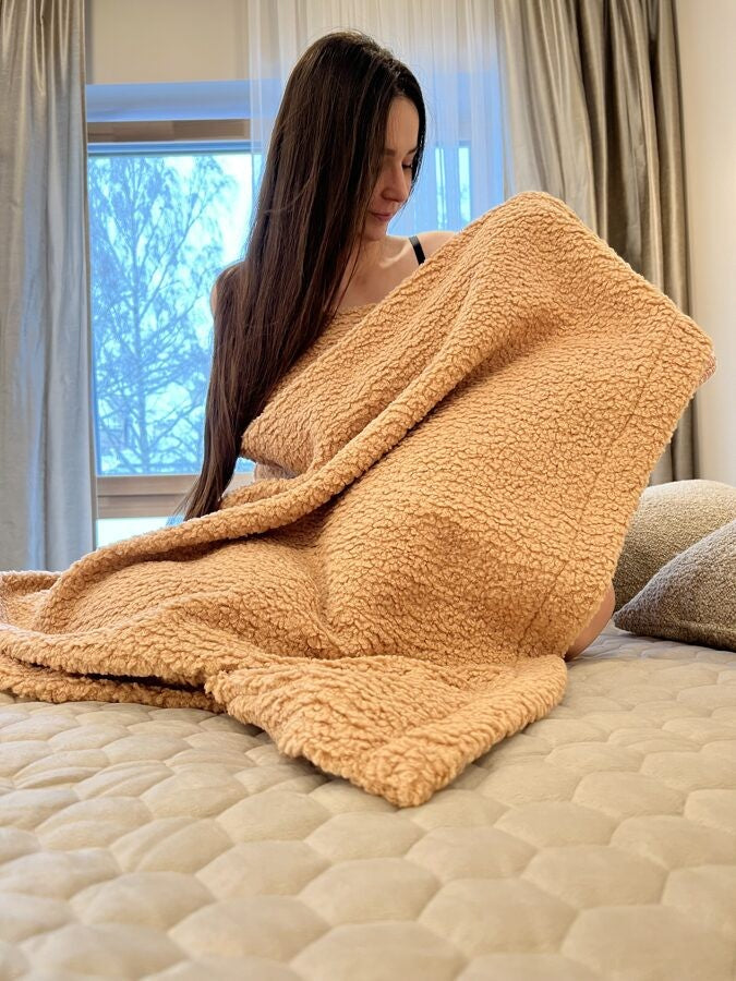 Handmade Bedspread & Blanket Teddy - Sand